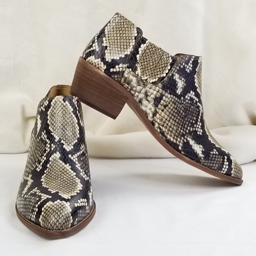 Madewell Low Chelsea Boots Snake Leather Print - Picture 8 of 12
